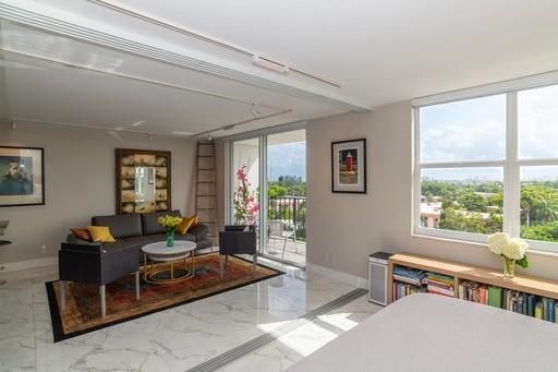 Drake Tower - Residential