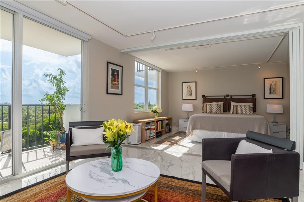 Drake Tower - Residential