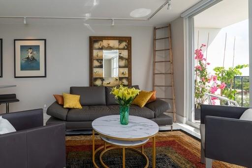 Drake Tower - Residential