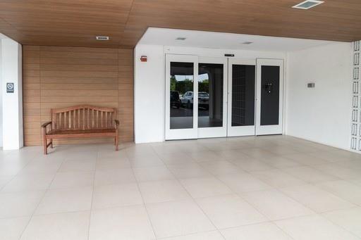 Drake Tower - Residential