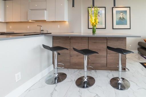 Drake Tower - Residential