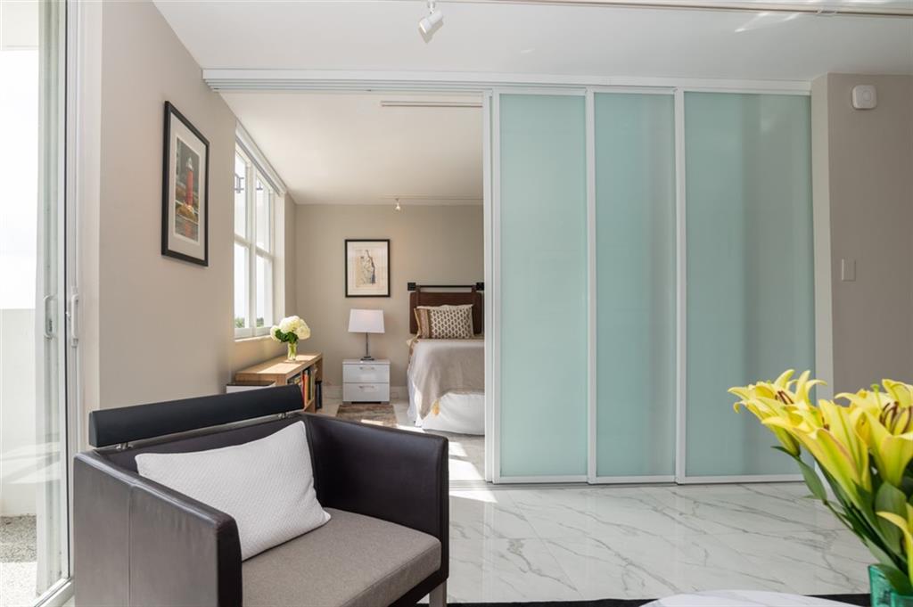 Drake Tower - Residential