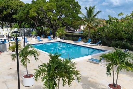 Drake Tower - Residential