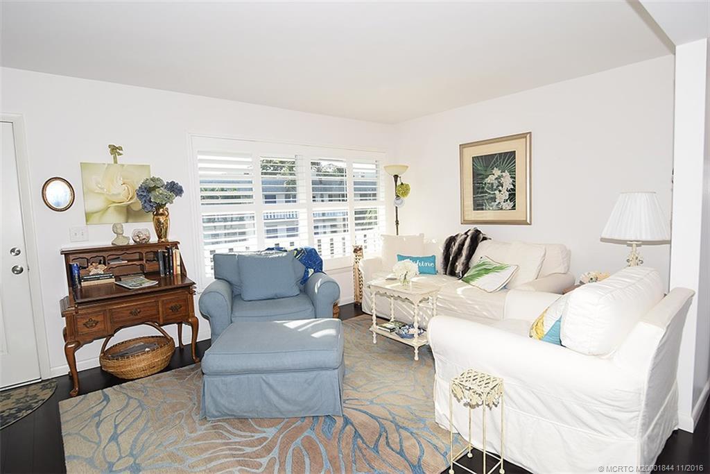 CEDAR POINTE CONDO - Residential