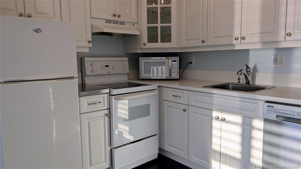 CEDAR POINTE CONDO - Residential