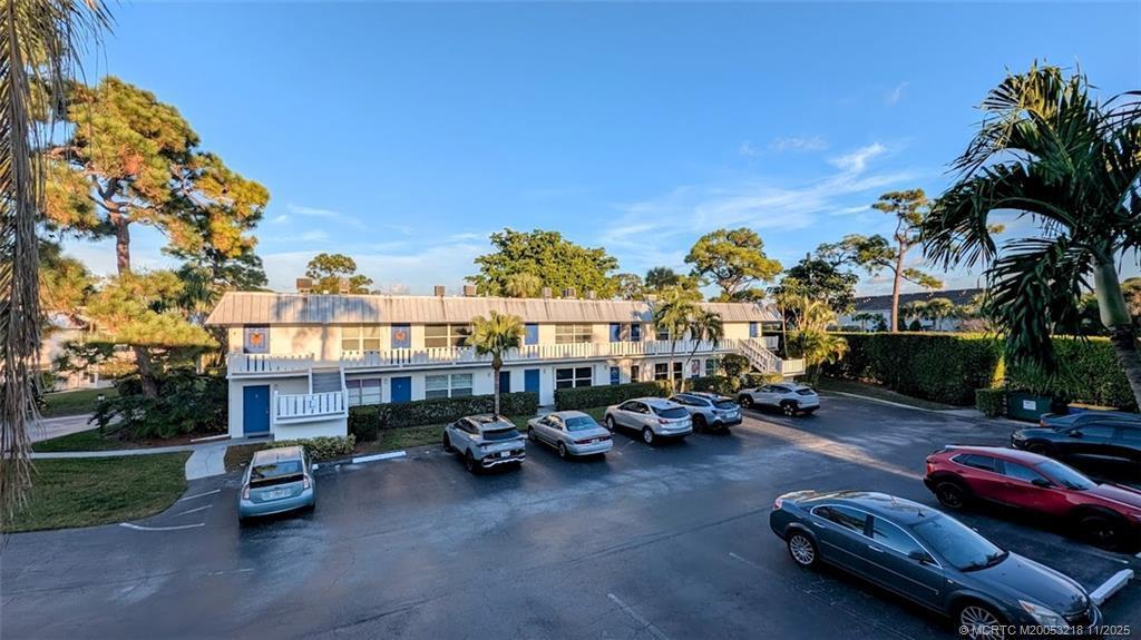 CEDAR POINTE CONDO - Residential