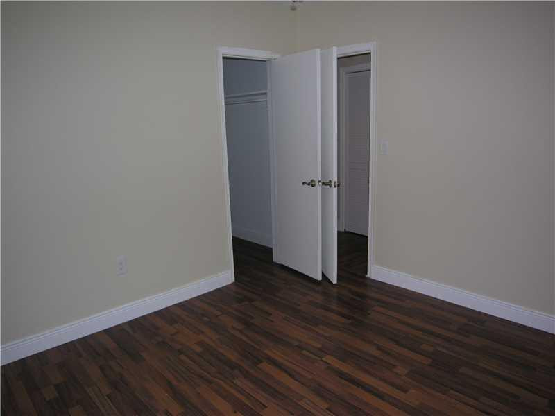 LAS OLAS PARK CORR PLAT - Residential Lease