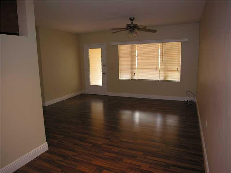 LAS OLAS PARK CORR PLAT - Residential Lease