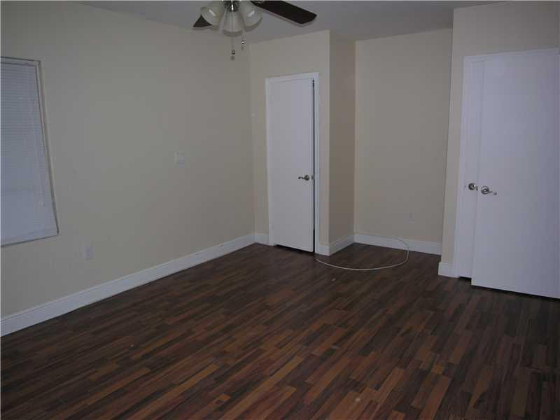 LAS OLAS PARK CORR PLAT - Residential Lease