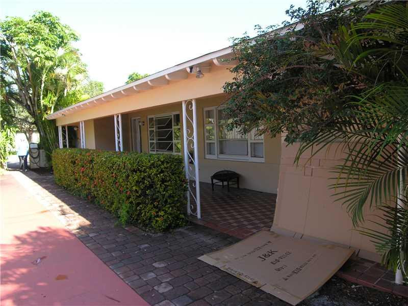 LAS OLAS PARK CORR PLAT - Residential Lease