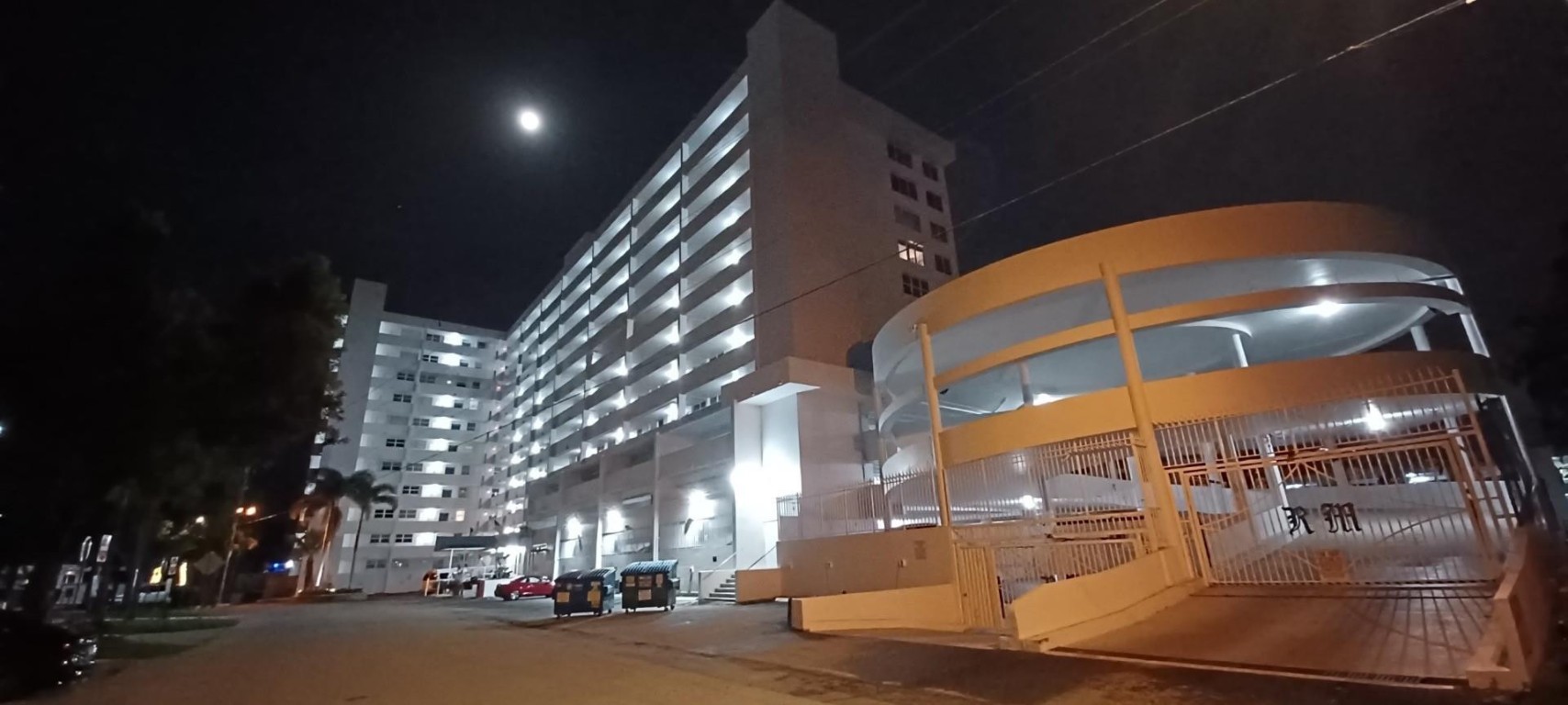 3100 NE 49th Street 1106