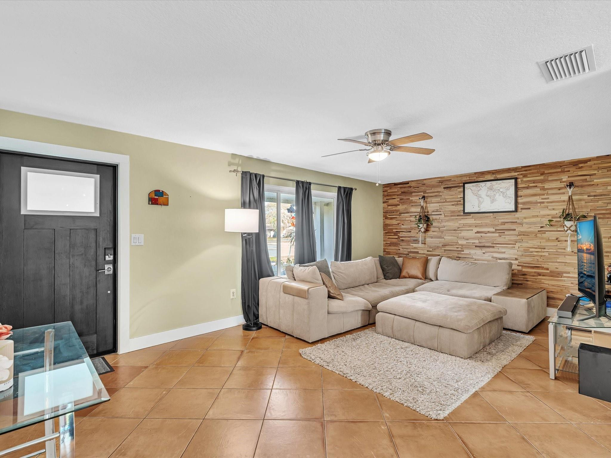 Sunrise Golf Village Firs - Residential