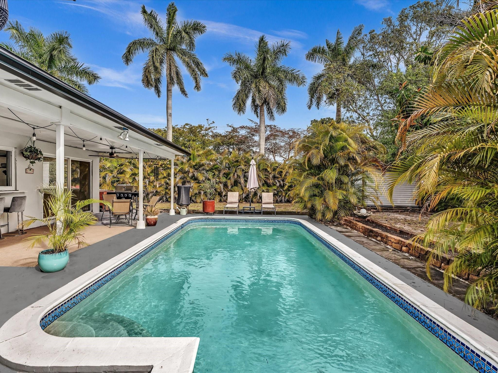 Sunrise Golf Village Firs - Residential