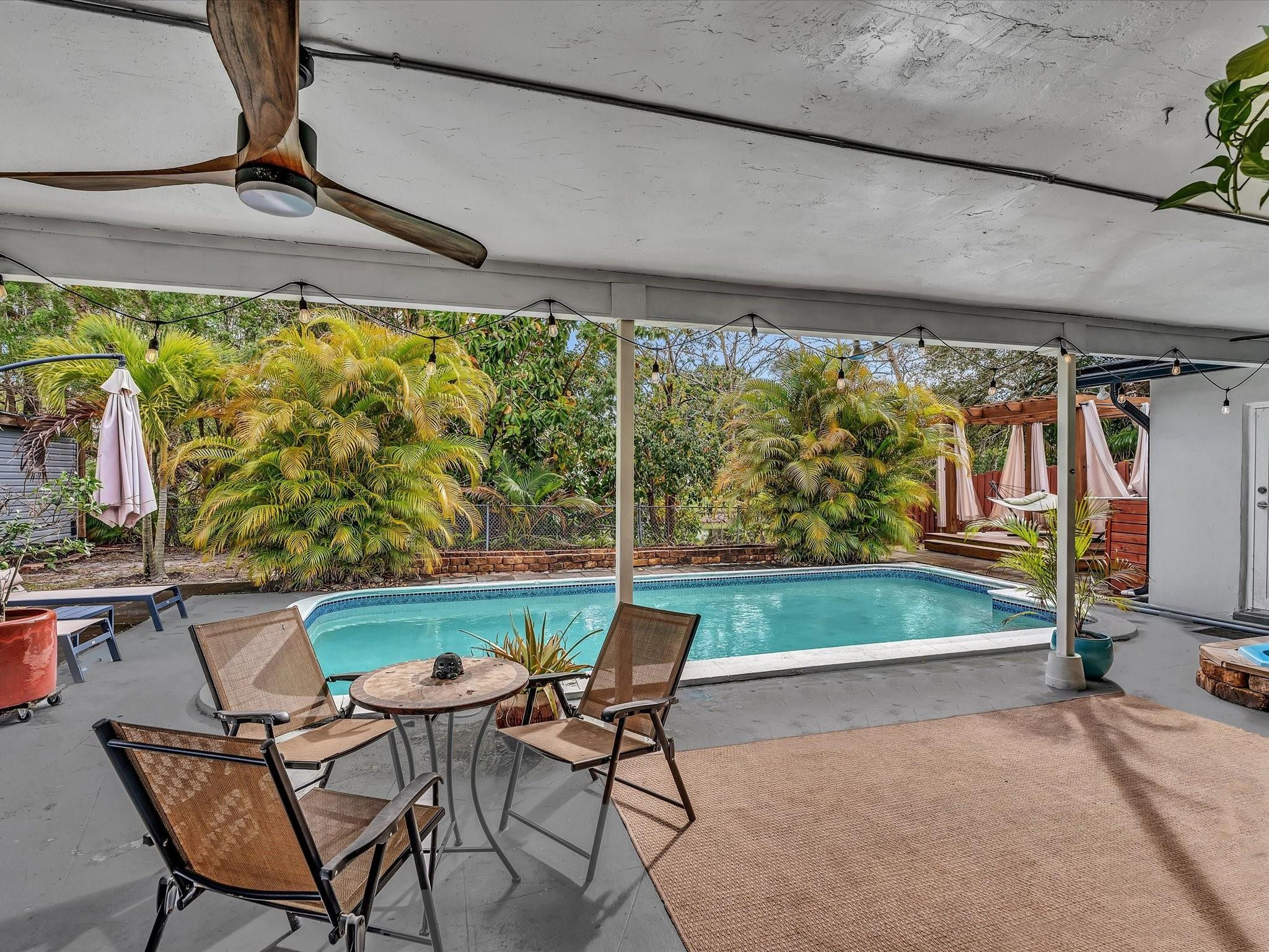 Sunrise Golf Village Firs - Residential