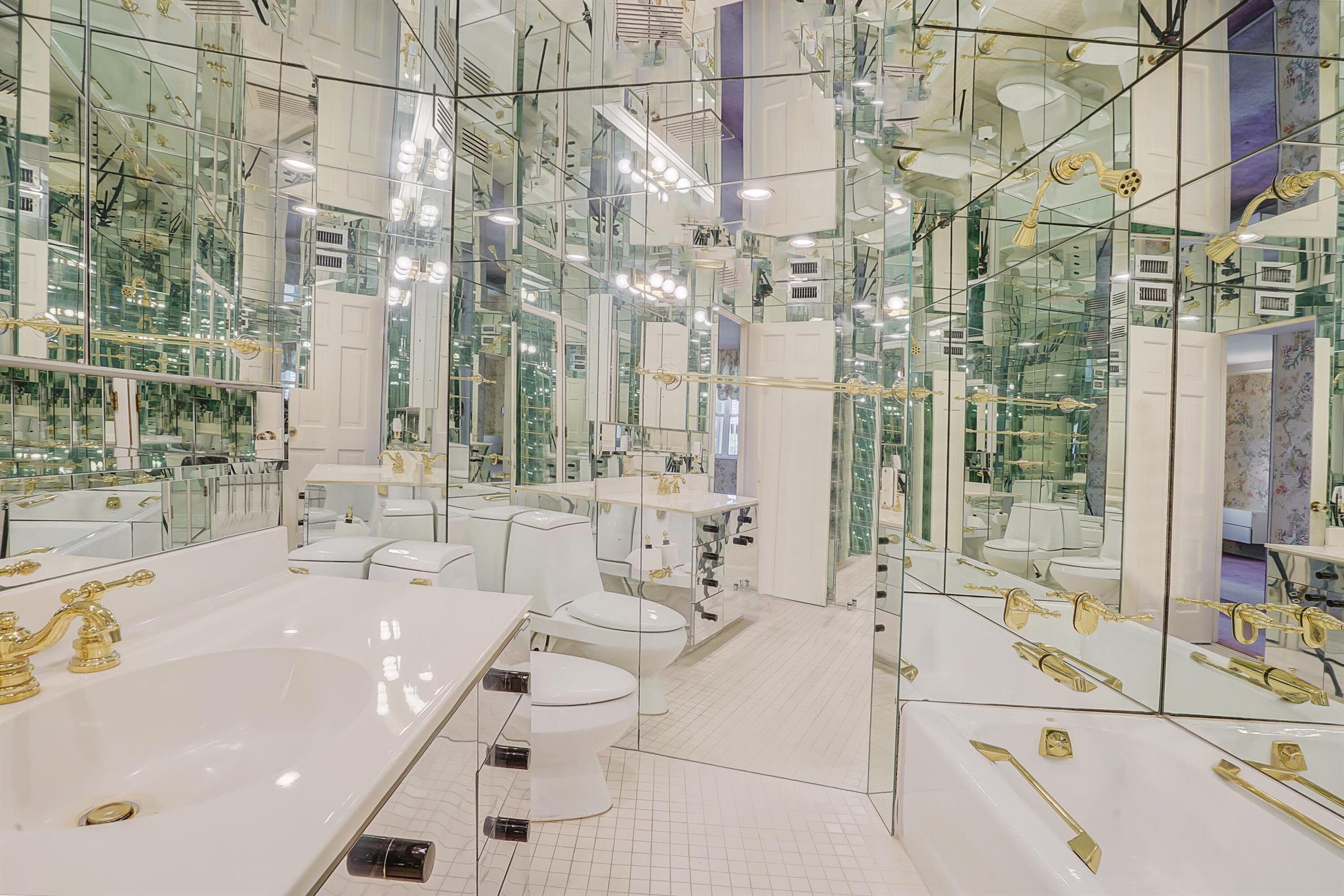 PALM BEACH TOWERS CONDO - Residential