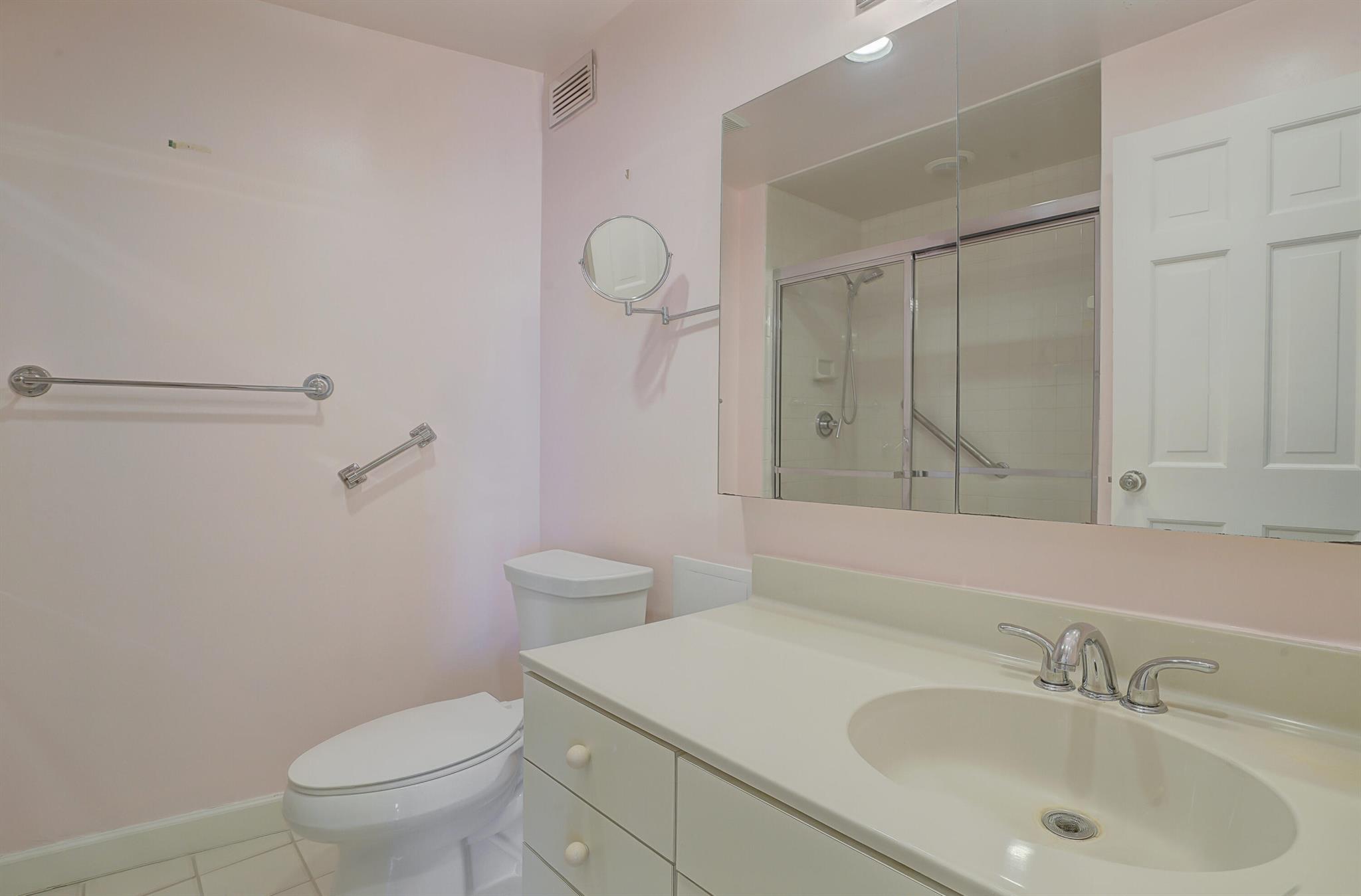 PALM BEACH TOWERS CONDO - Residential