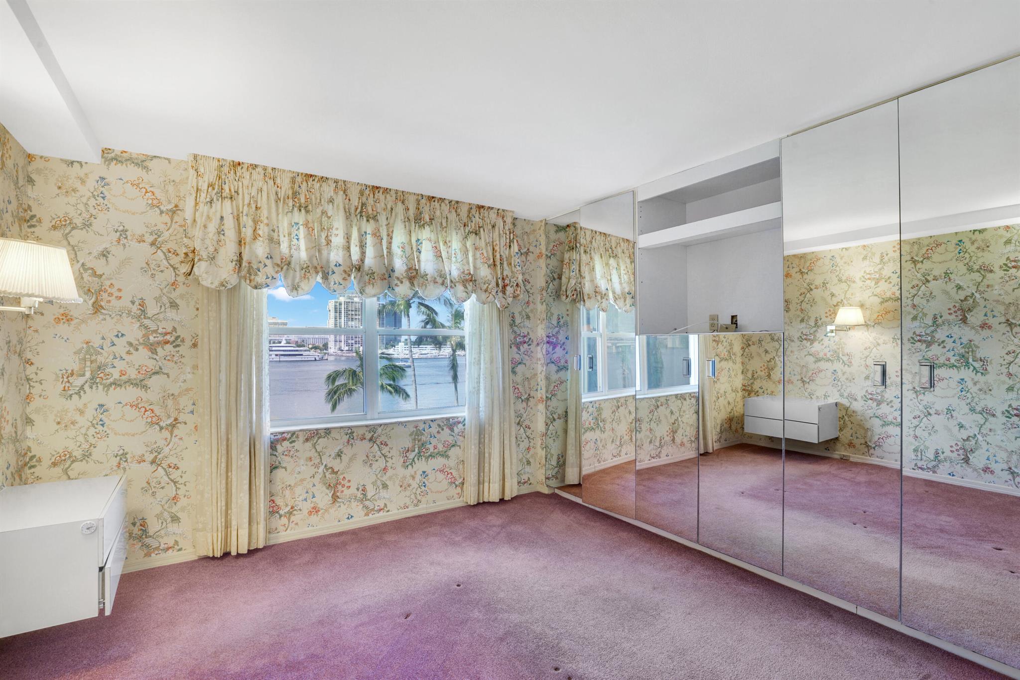 PALM BEACH TOWERS CONDO - Residential