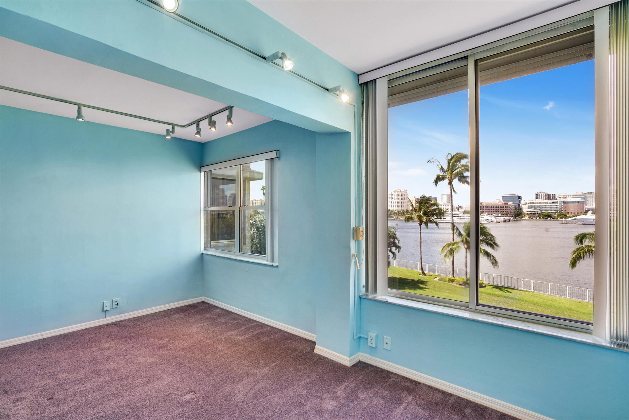 PALM BEACH TOWERS CONDO - Residential