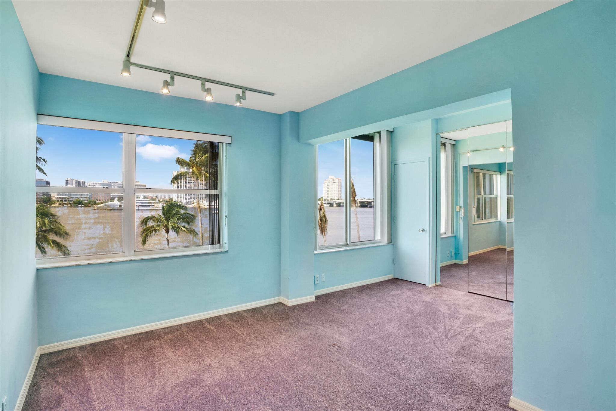 PALM BEACH TOWERS CONDO - Residential