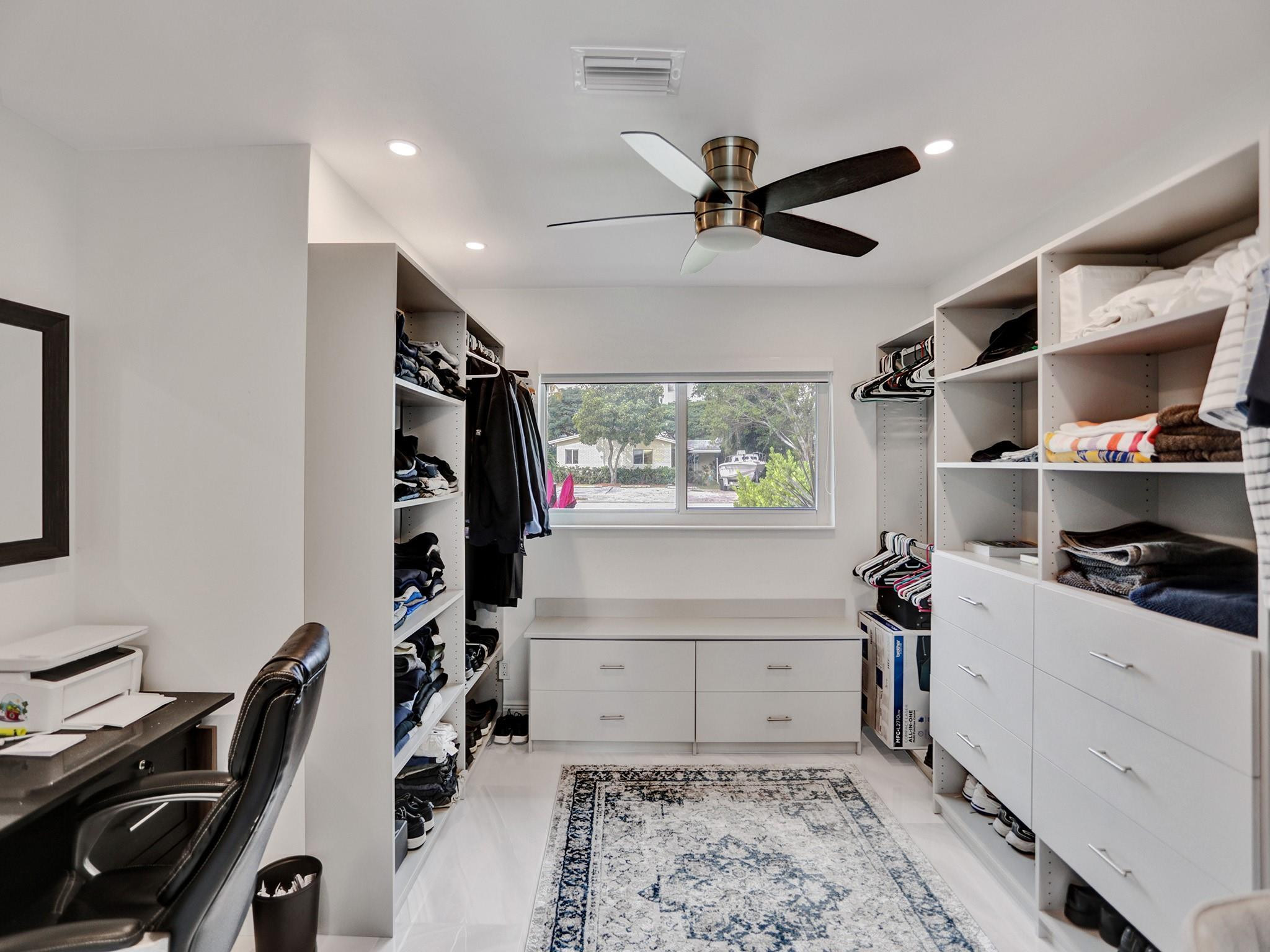 OAKLAND PARK SECOND ADD - Residential