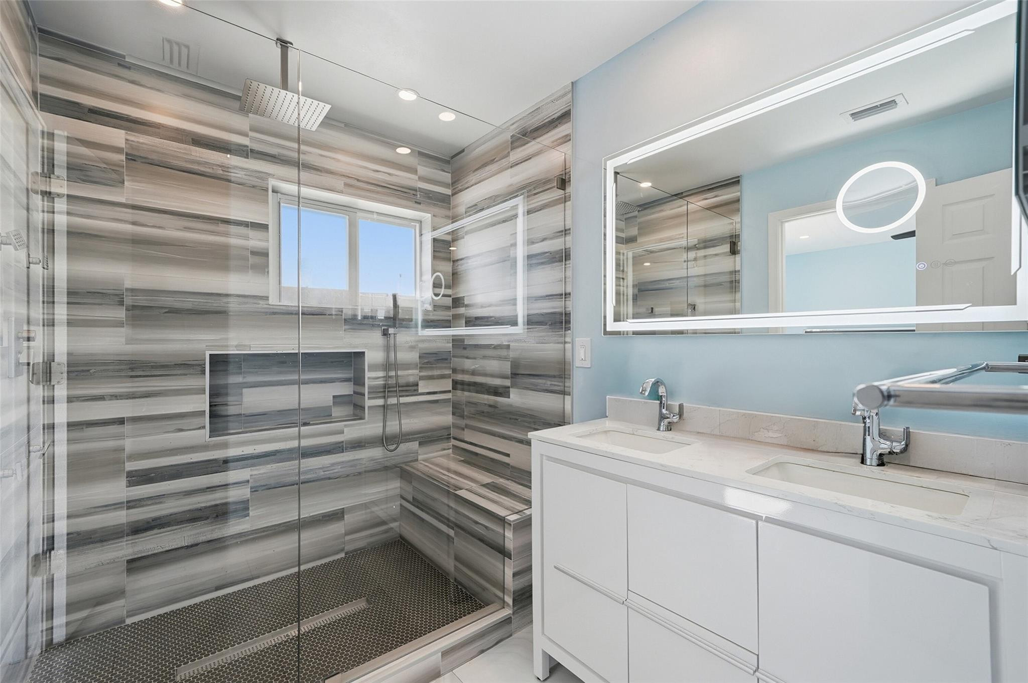 OAKLAND PARK SECOND ADD - Residential