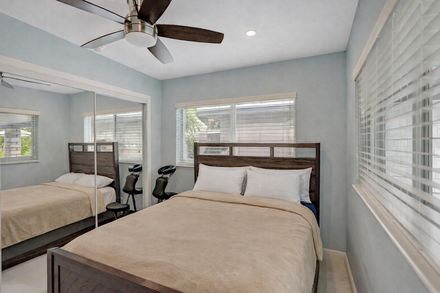 OAKLAND PARK SECOND ADD - Residential