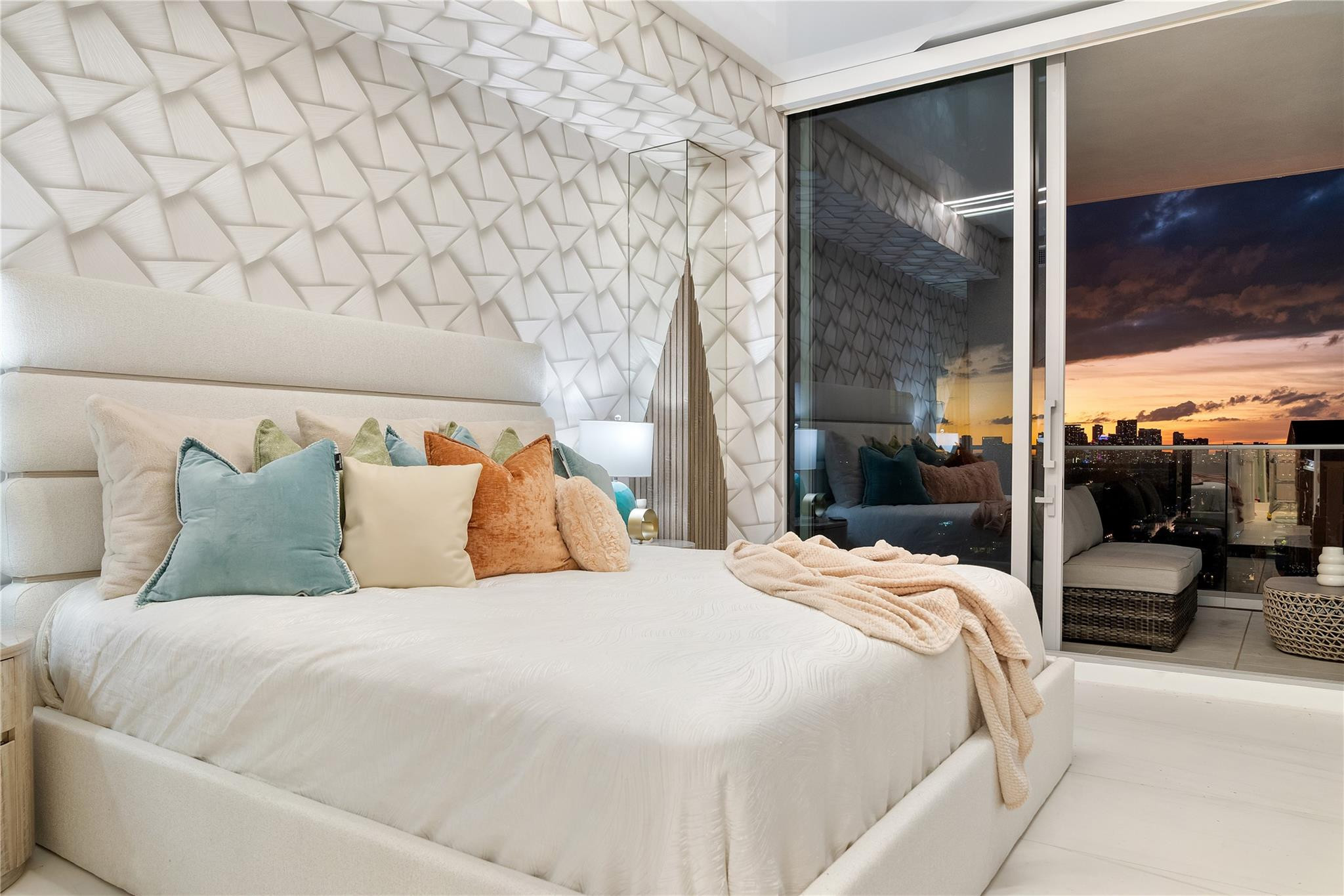 Selene Oceanfront Residen - Residential