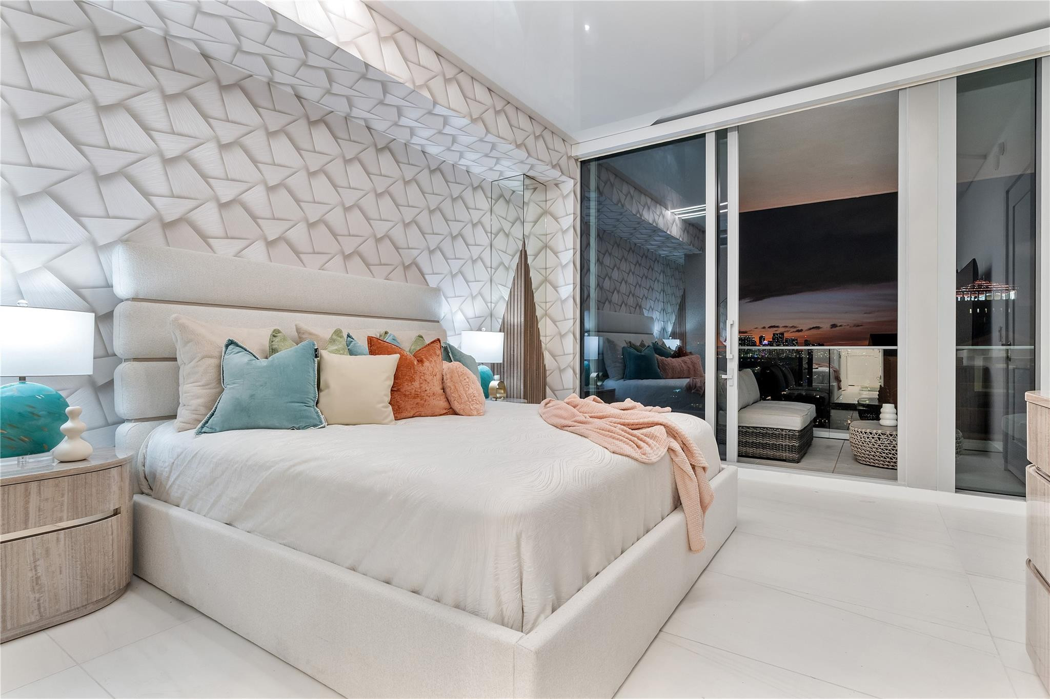 Selene Oceanfront Residen - Residential