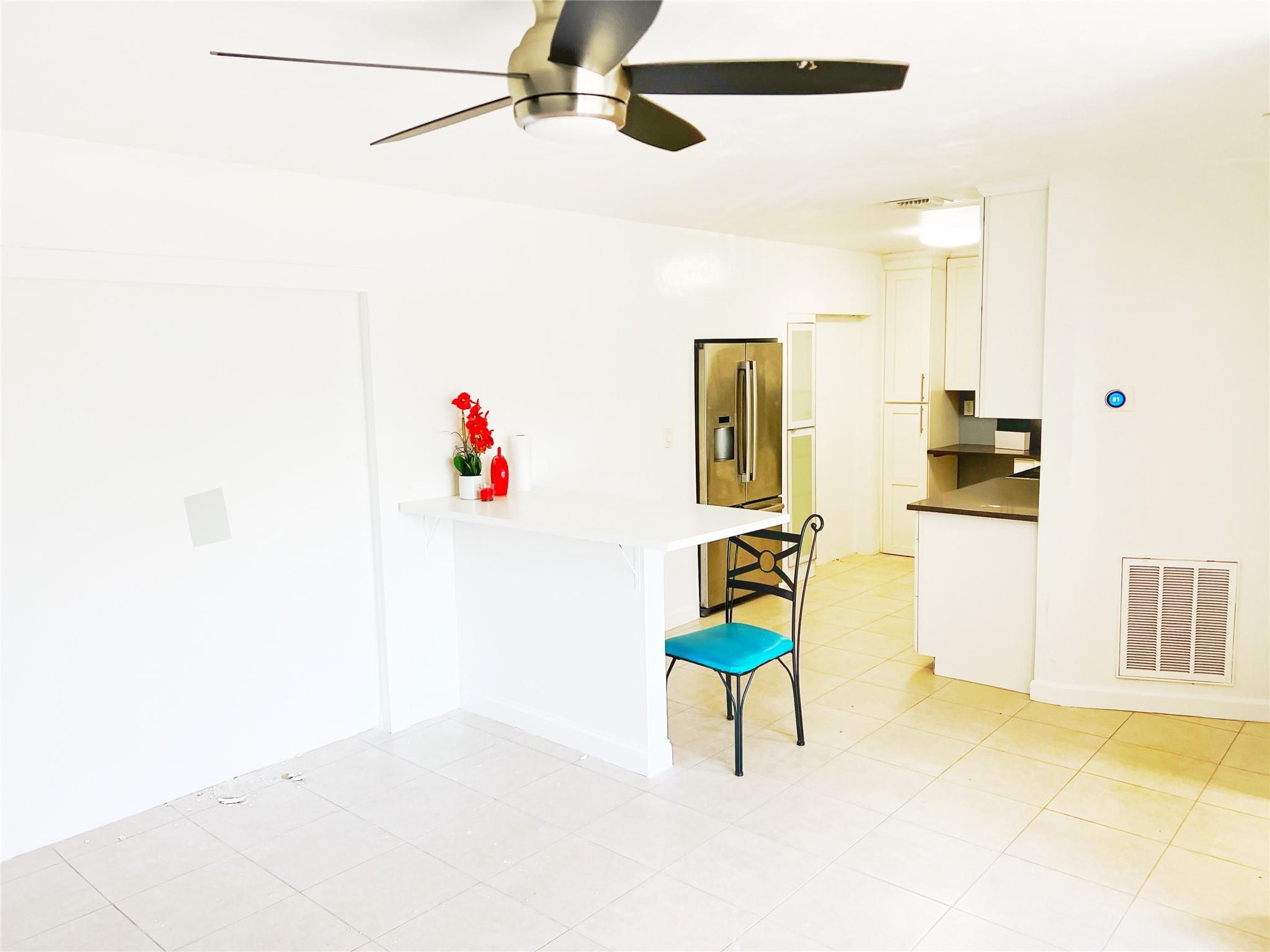 Lauderdale Villas 29-37 B - Residential Lease