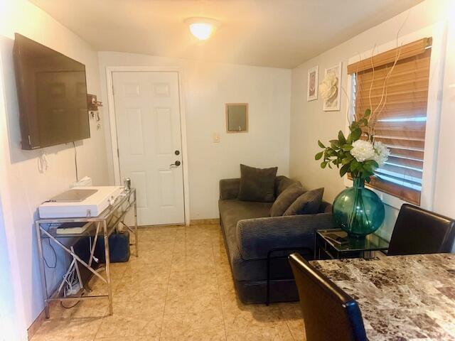 OSLO PARK UNIT NO 4 - Residential