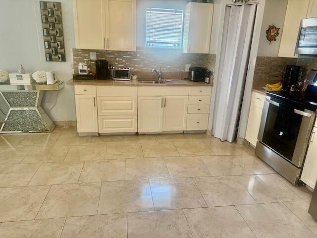 OSLO PARK UNIT NO 4 - Residential