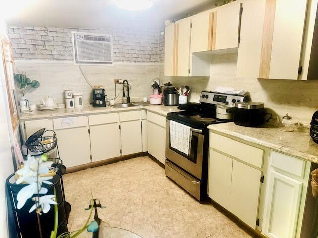 OSLO PARK UNIT NO 4 - Residential