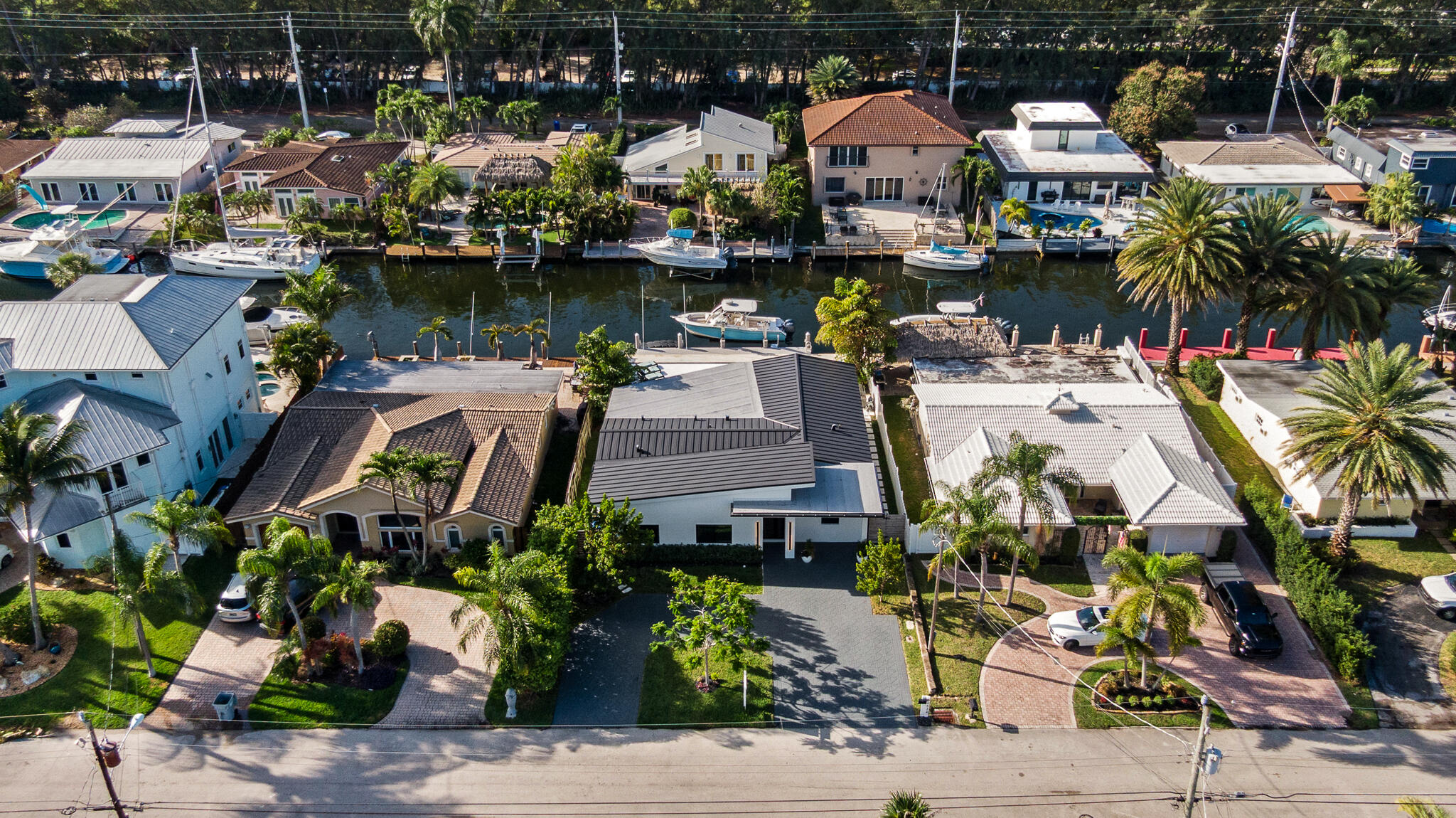 POMPANO ISLES - Residential