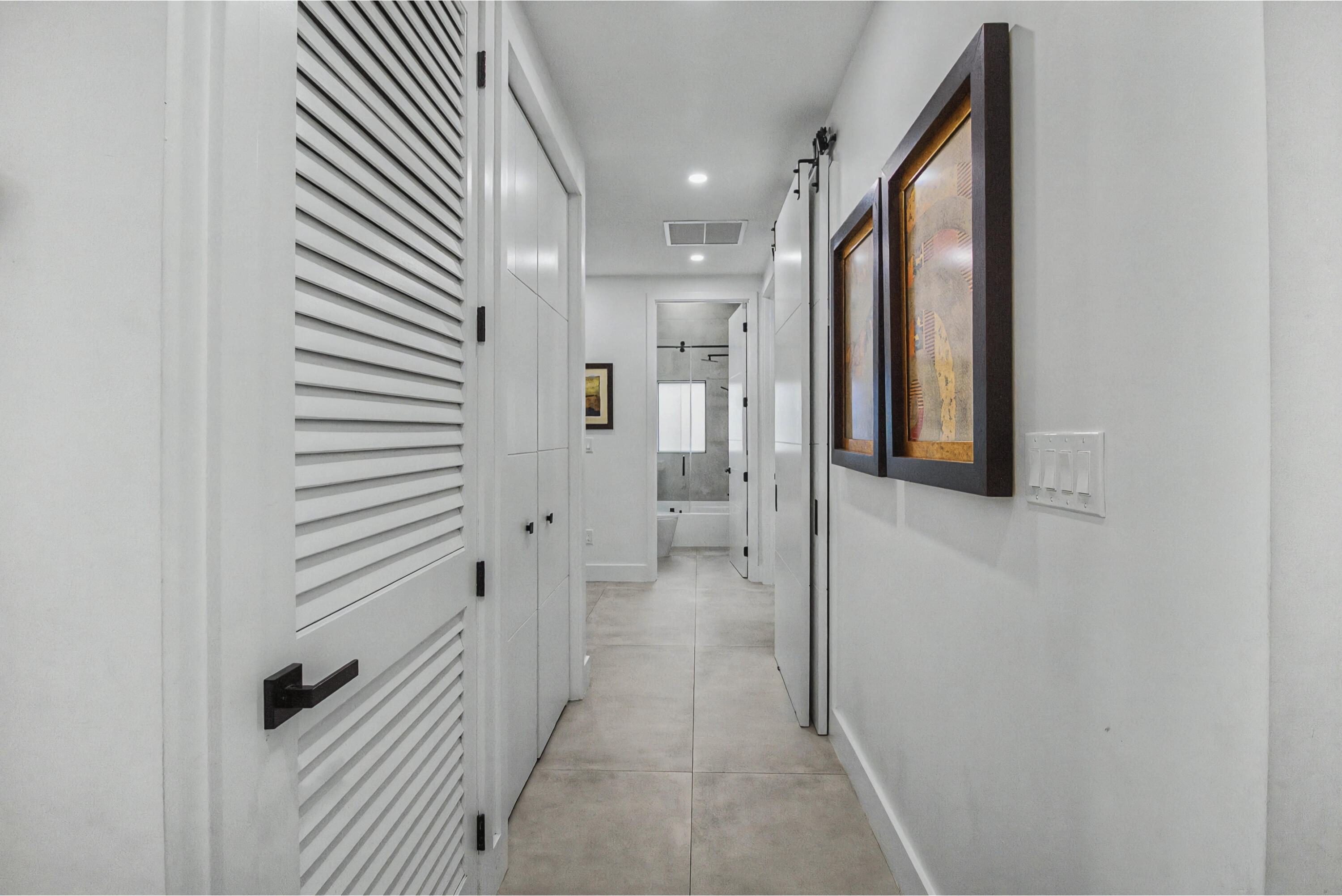 POMPANO ISLES - Residential