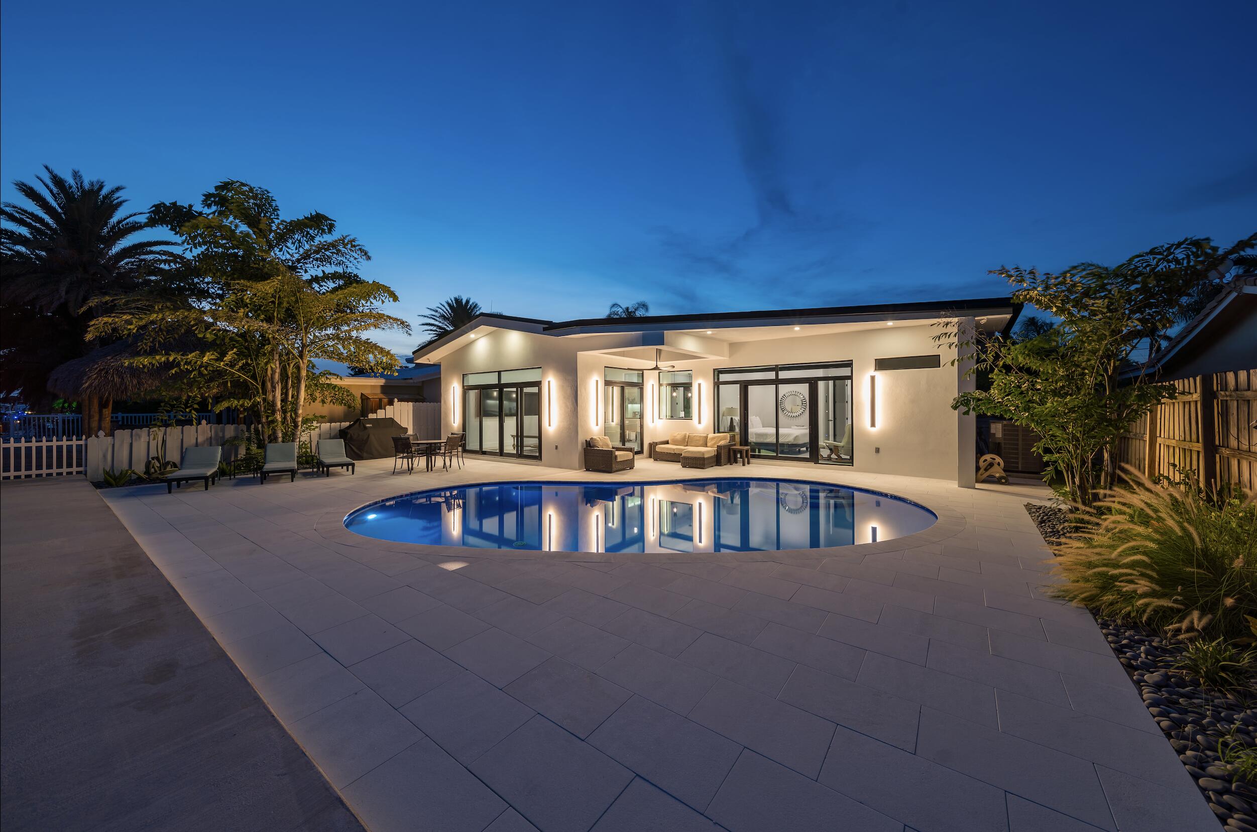 POMPANO ISLES - Residential