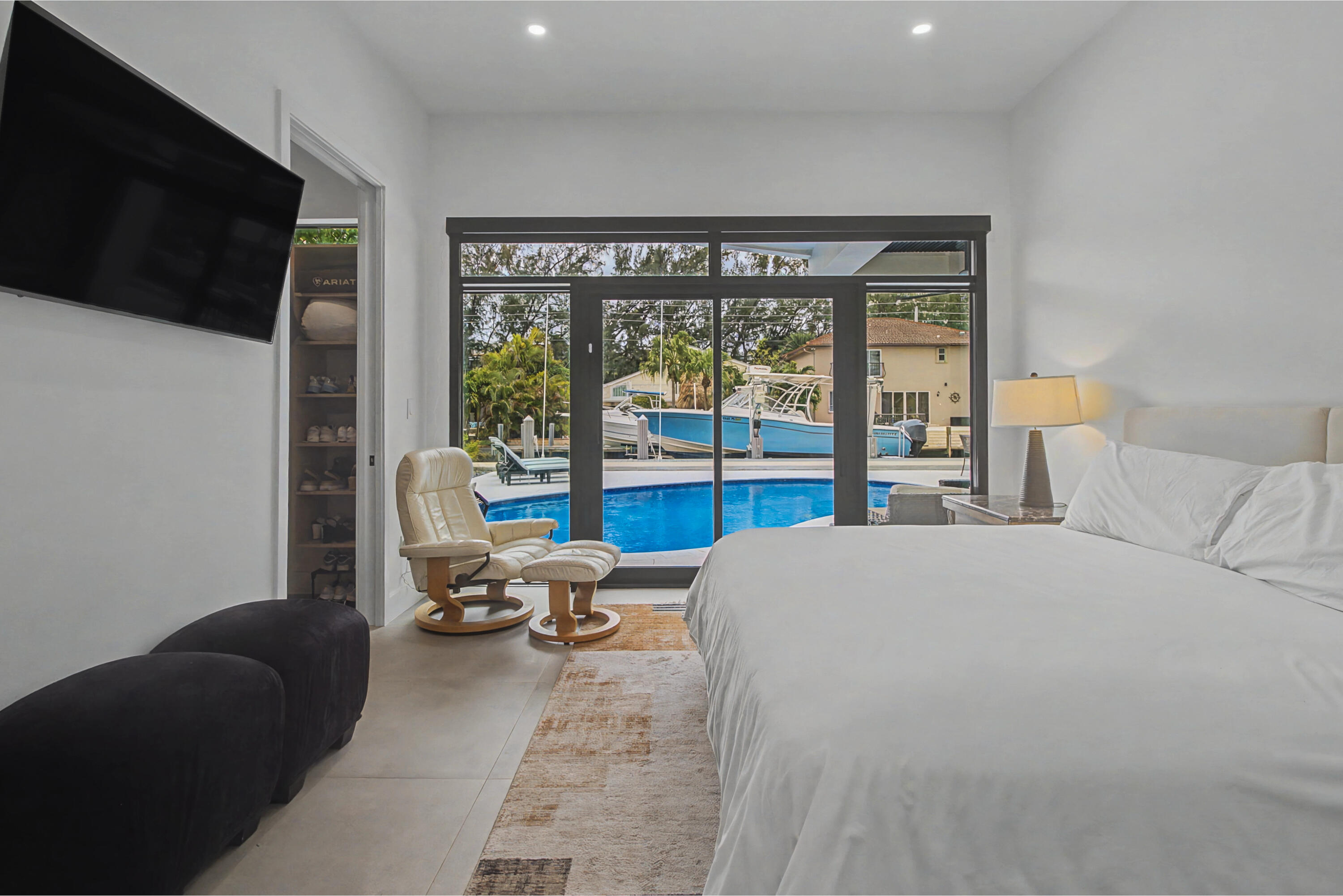 POMPANO ISLES - Residential