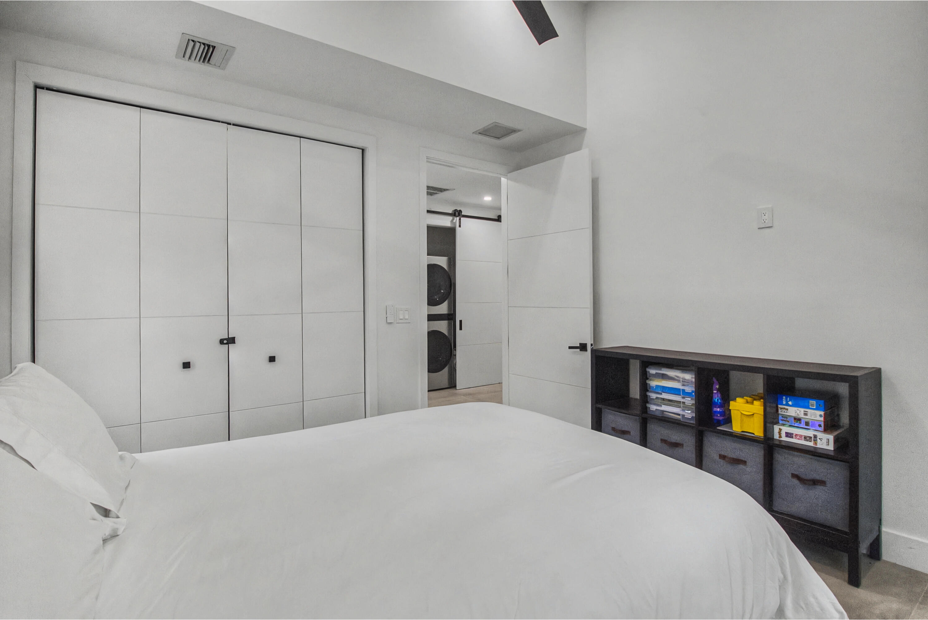 POMPANO ISLES - Residential