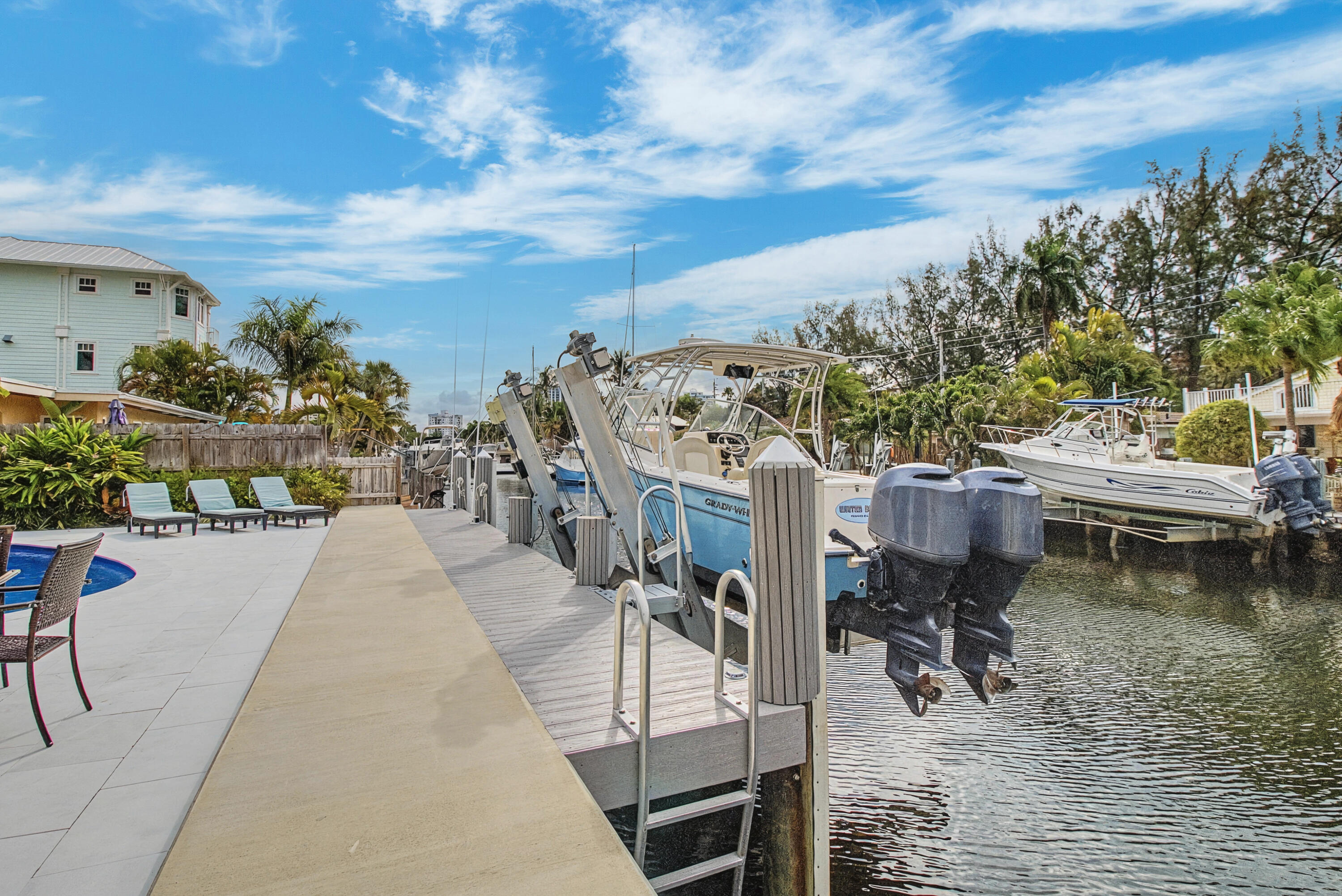 POMPANO ISLES - Residential
