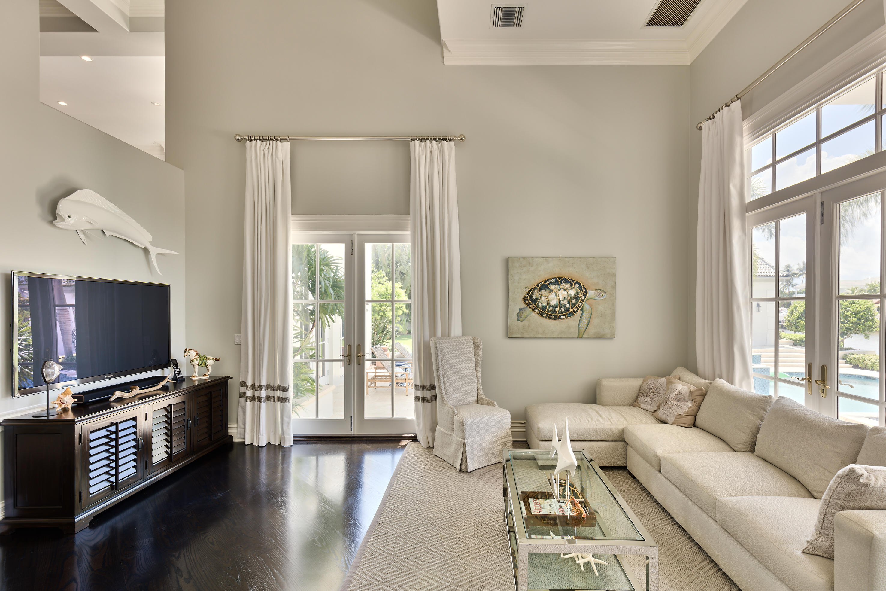 ADMIRALS COVE - Residential