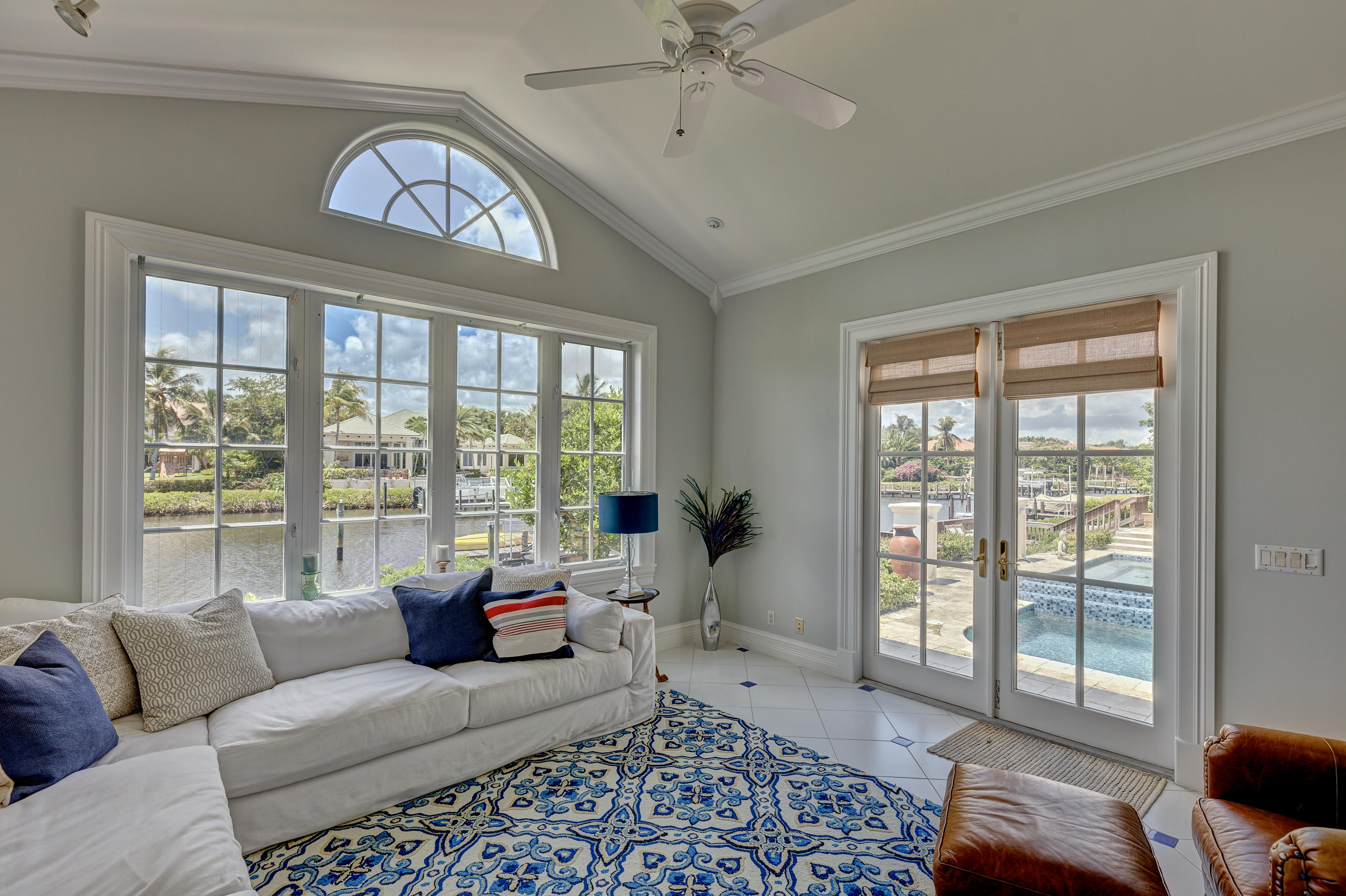 ADMIRALS COVE - Residential