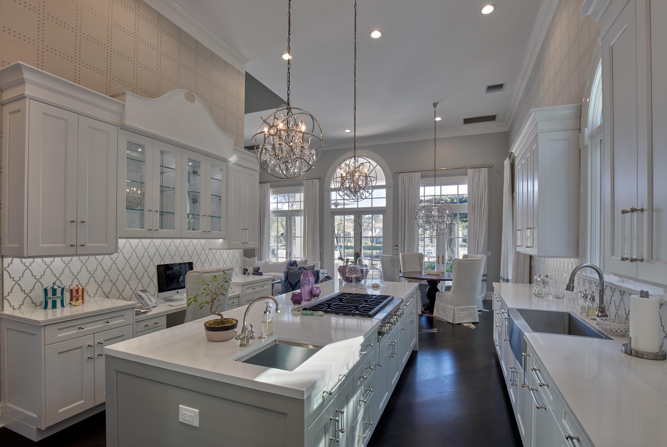 ADMIRALS COVE - Residential