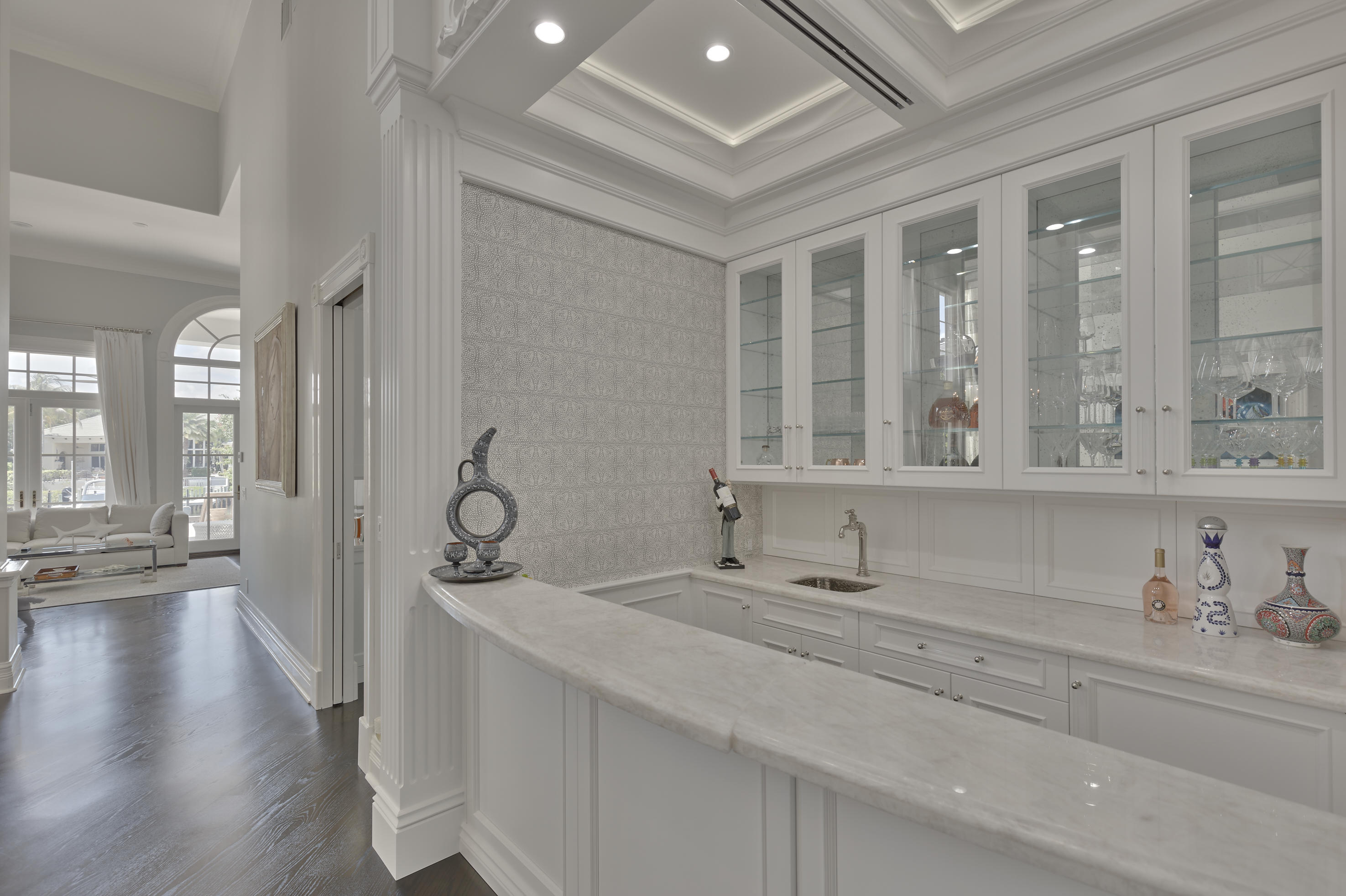 ADMIRALS COVE - Residential