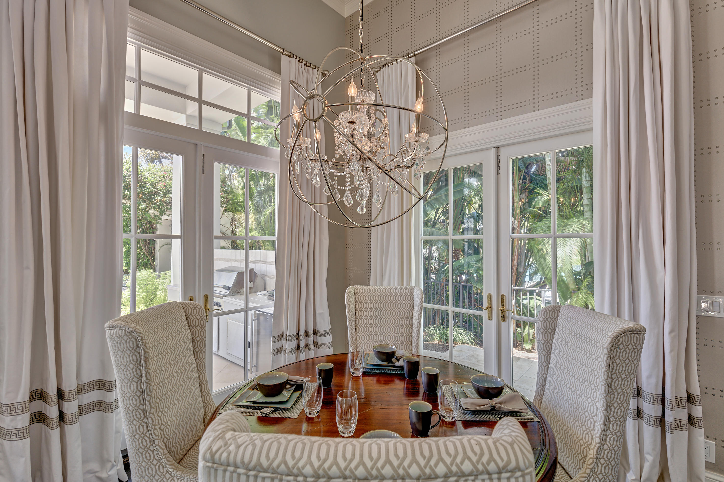 ADMIRALS COVE - Residential