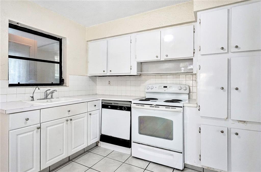 Melrose Park Sec 7 39-35 - Residential