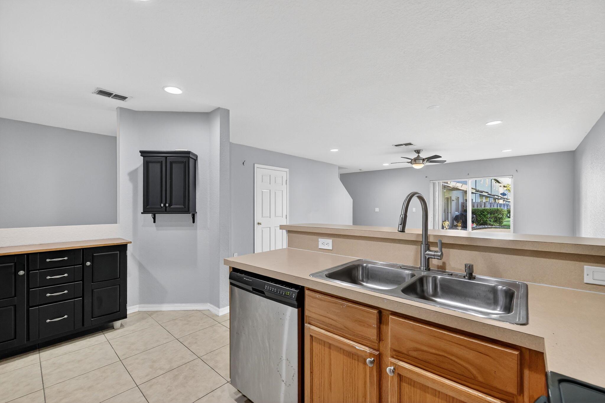 Newport Isles - Residential