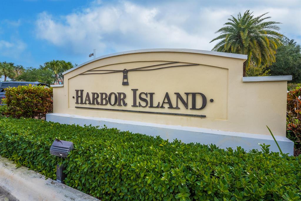 TURTLE RUN - Residential Lease