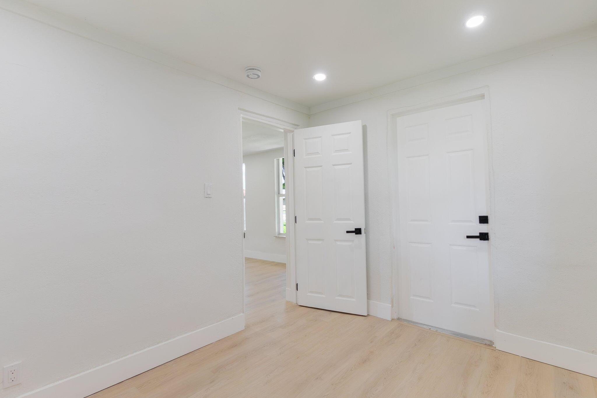 DUNBAR TERR - Residential