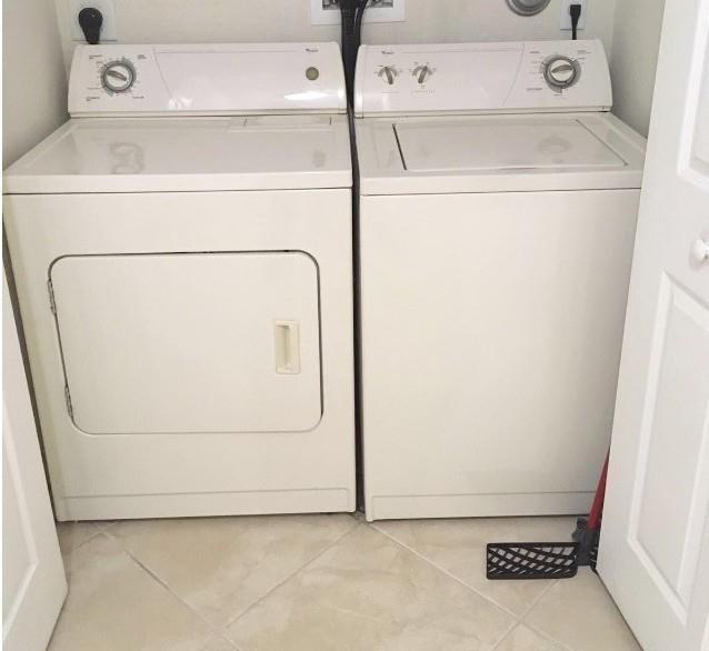 HAMPTON HILLS - Residential