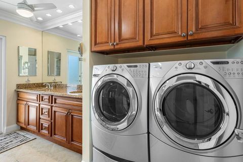 Tiny photo for 899 S Granada Drive, Boca Raton, FL 33432 (MLS # B26000108)