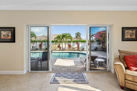 Tiny photo for 899 S Granada Drive, Boca Raton, FL 33432 (MLS # B26000108)